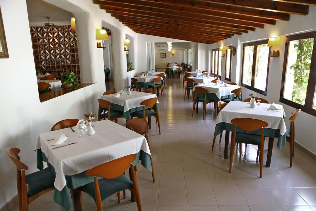 Hotel Ca Mari Playa Migjorn Exterior photo